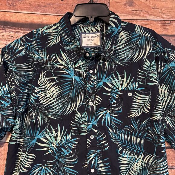 Free Planet Hawaiian Shirt 2XL Men’s Short Sleeve Floral Tropical Cotton Island - Picture 2 of 6